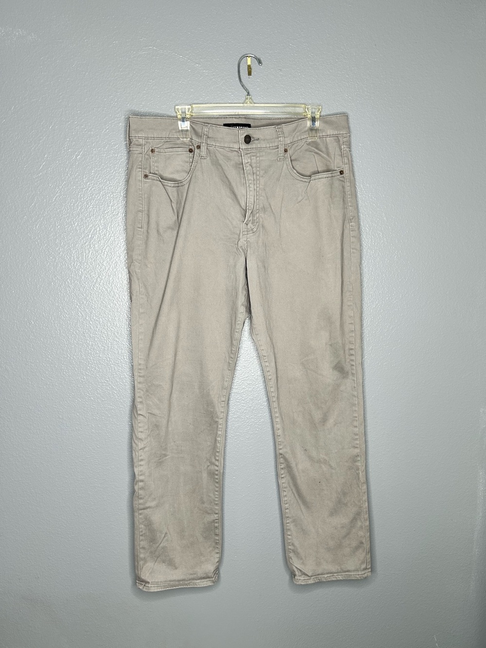 Lucky Brand Grey Flat Front Straight-Leg Pants 36x30